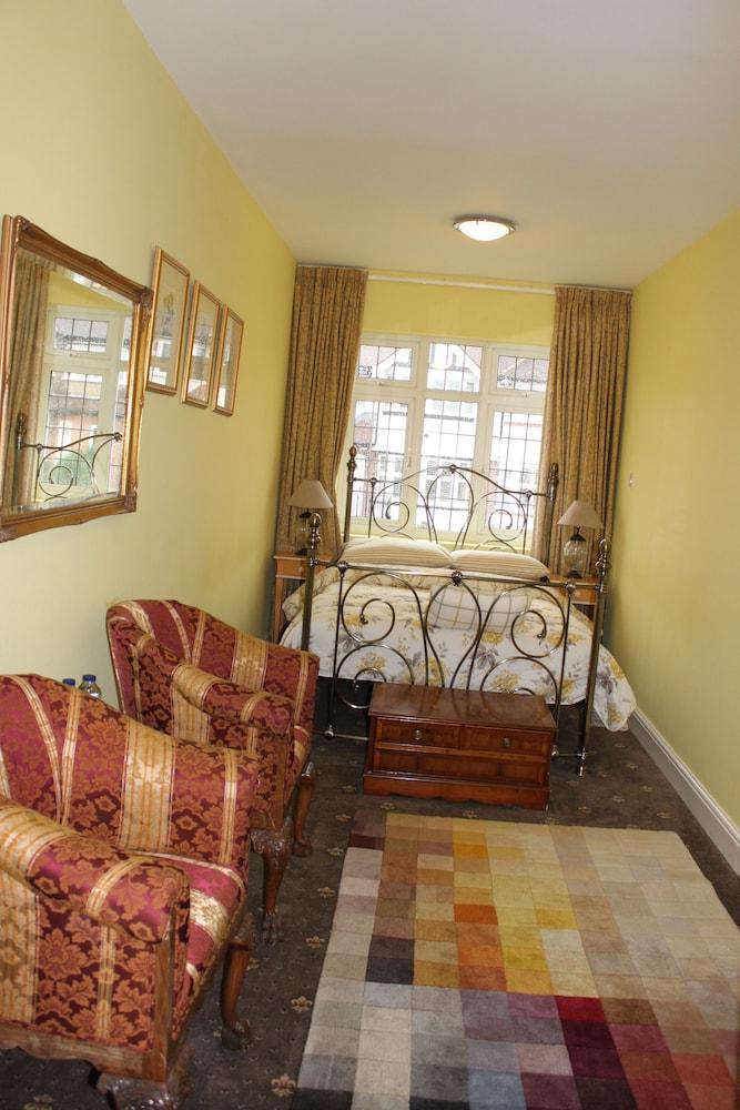 Bay Tree House Bed & Breakfast Barnet Bagian luar foto