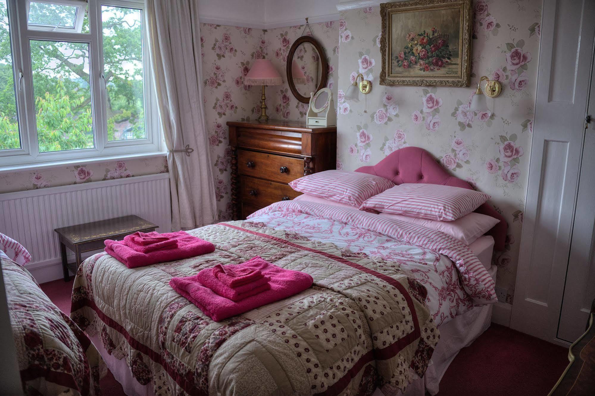 Bay Tree House Bed & Breakfast Barnet Bagian luar foto
