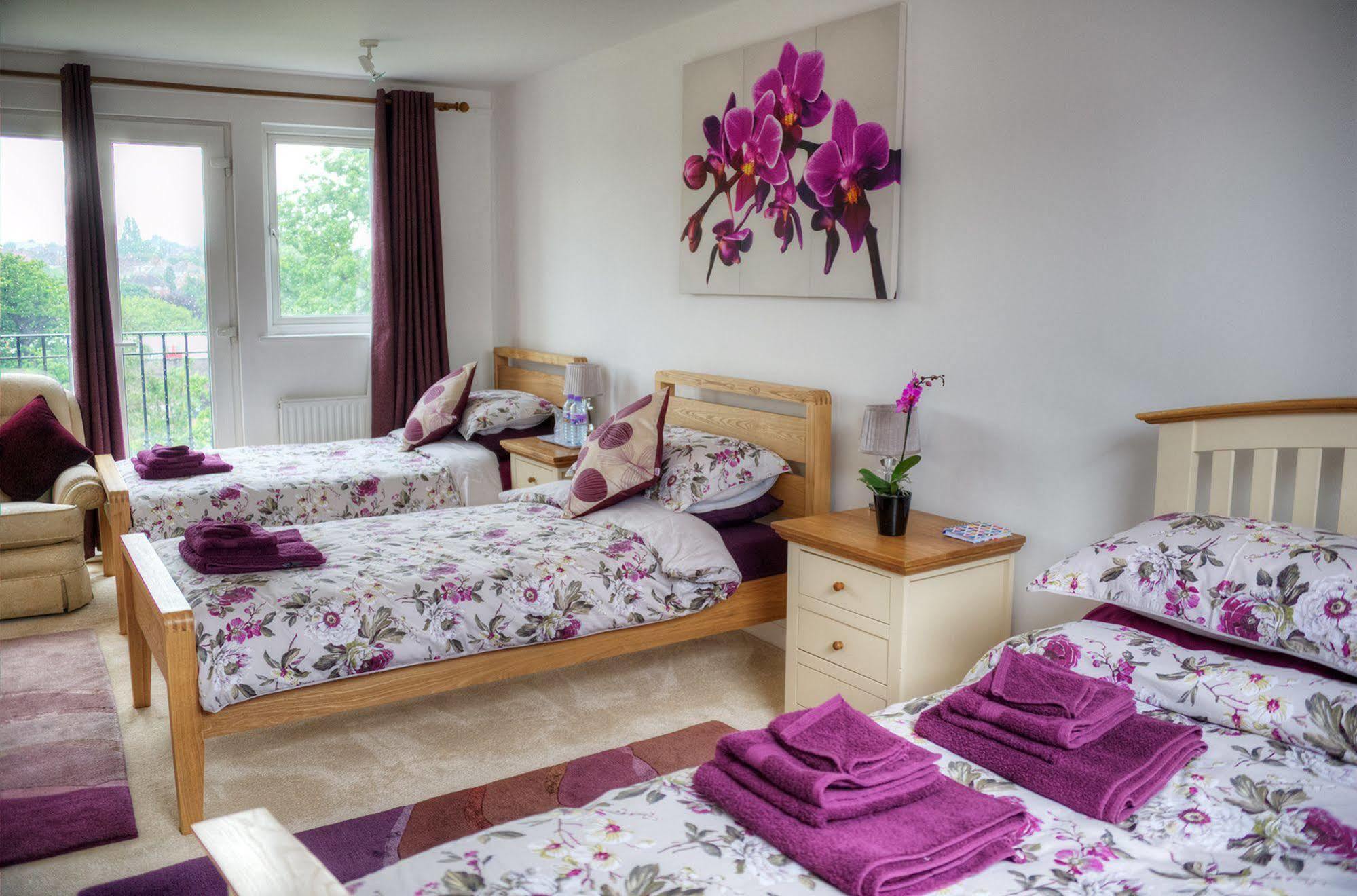 Bay Tree House Bed & Breakfast Barnet Bagian luar foto