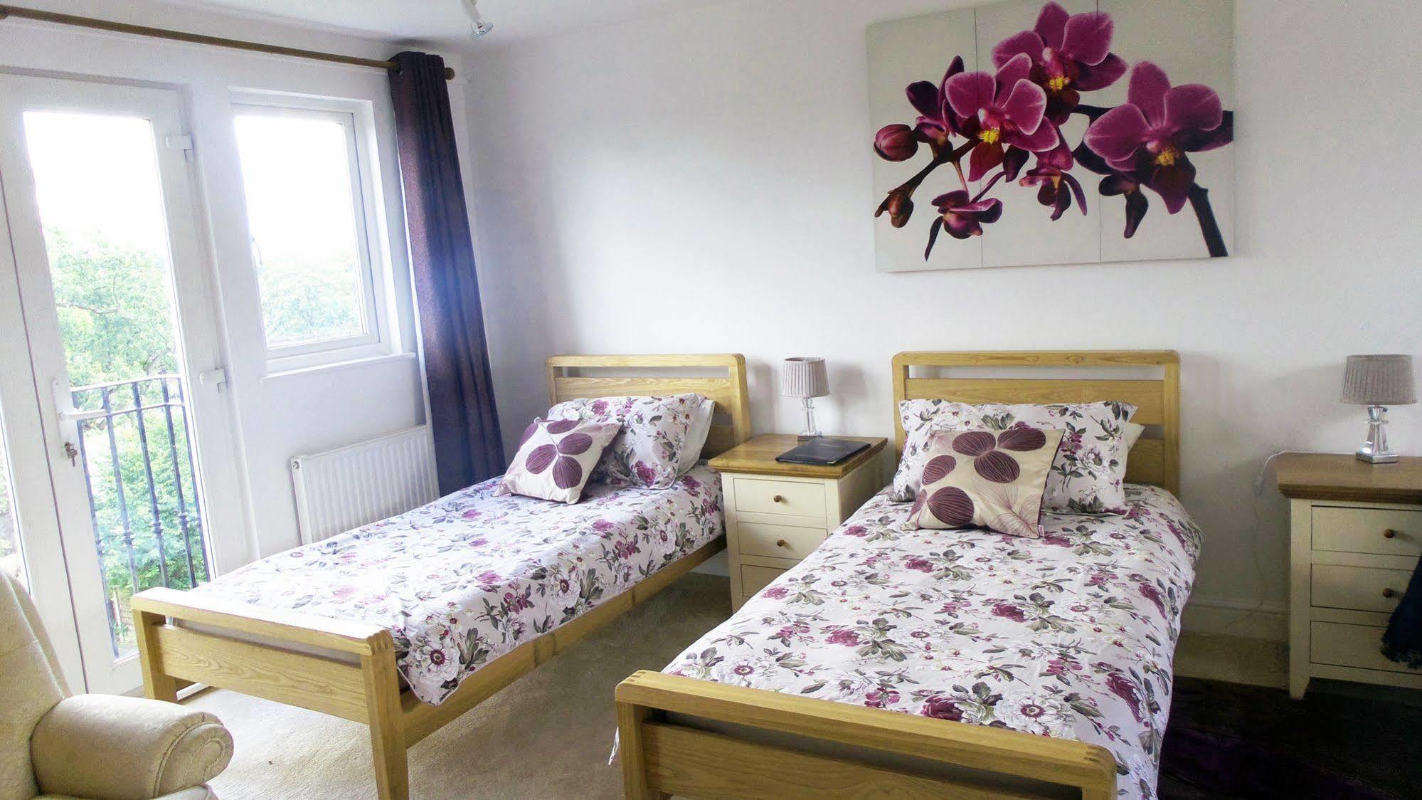 Bay Tree House Bed & Breakfast Barnet Bagian luar foto